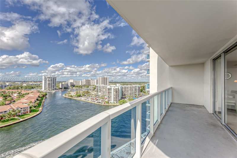3800 S Ocean Drive # 1606, Hollywood FL 33019