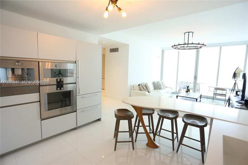 16901 Collins Ave # 904, Sunny Isles Beach FL 33160