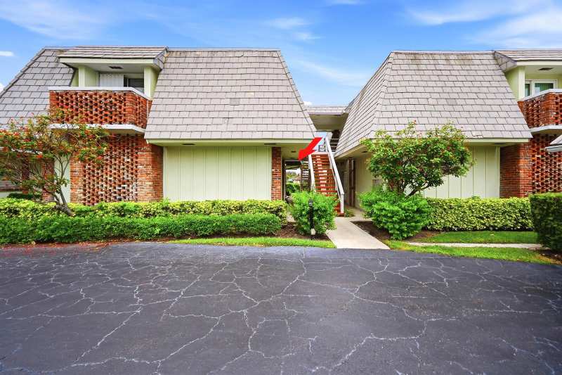 324 Orange Tree Drive # 4, Atlantis FL 33462