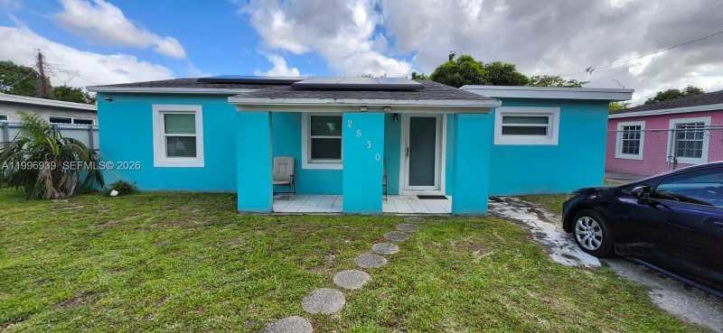 2530 NW 152nd St, Miami Gardens FL 33054