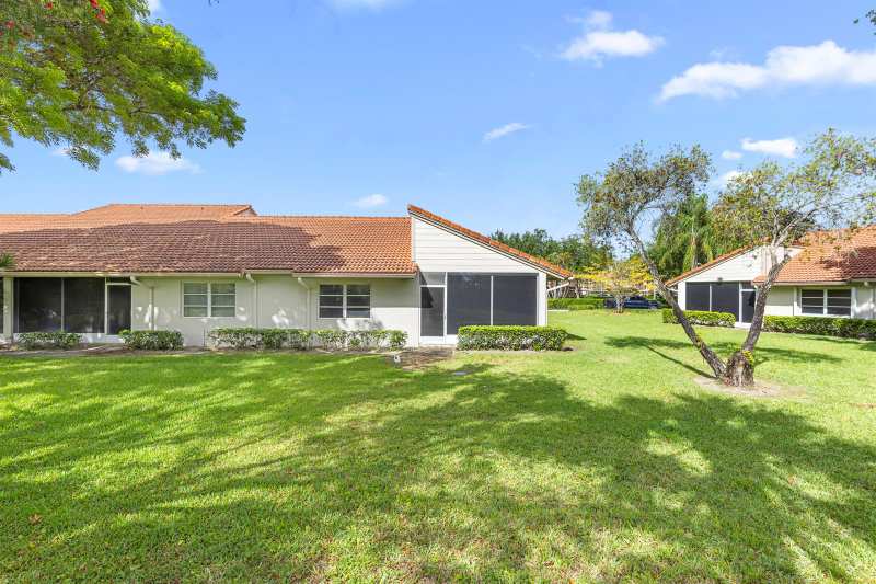 9760 Summerbrook Terrace # A, Boynton Beach FL 33437