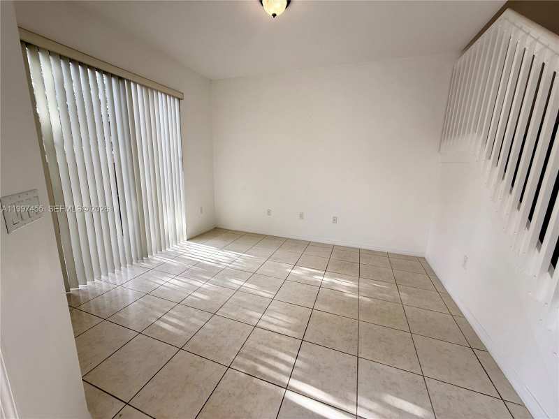 962 SW 143rd Ave # 2207, Pembroke Pines FL 33027