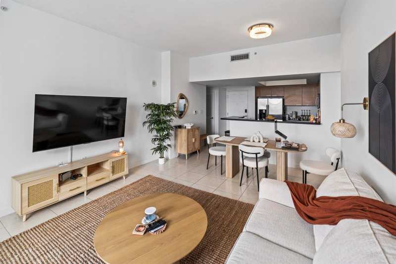 140 S Dixie Highway # 1002, Hollywood FL 33020