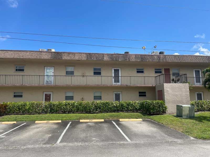 770 Lori Drive # 257, Palm Springs FL 33461