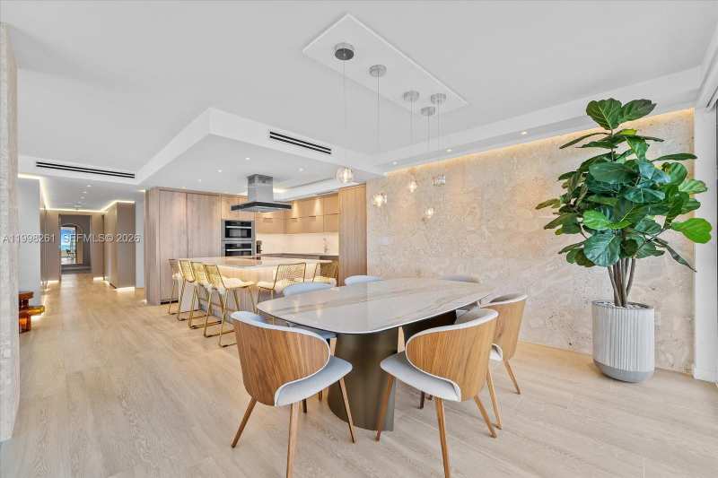 199 Ocean Lane Dr # 1001, Key Biscayne FL 33149
