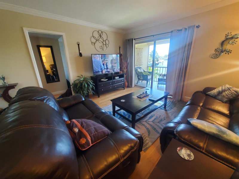912 Pine Drive # 211, Pompano Beach FL 33060