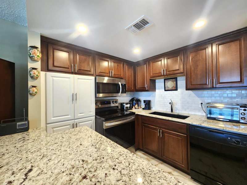 1012 Ellesmere A # 1012, Deerfield Beach FL 33442