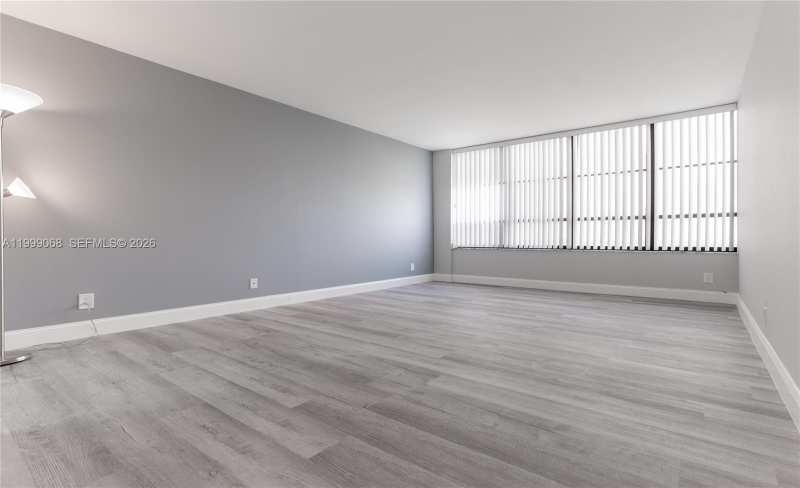500 Three Islands Blvd # 1110, Hallandale Beach FL 33009