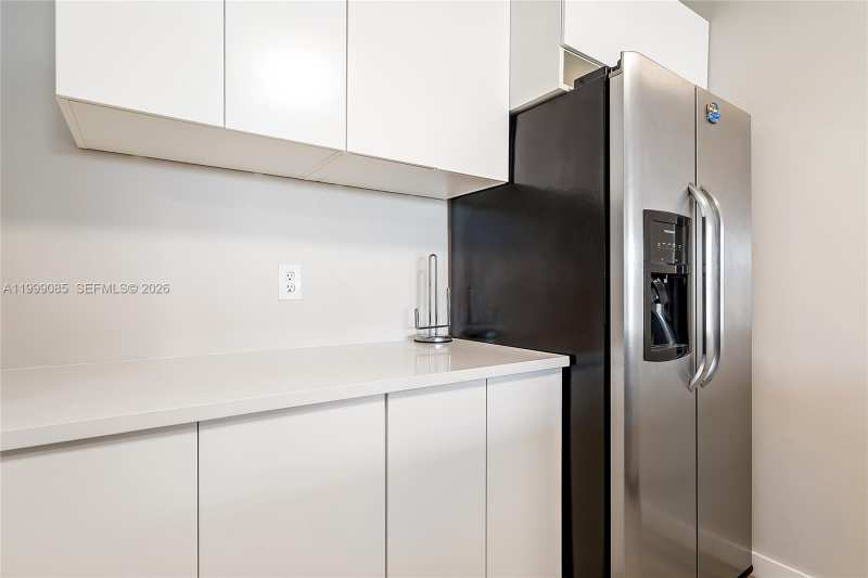 701 Three Islands Blvd # 316, Hallandale Beach FL 33009