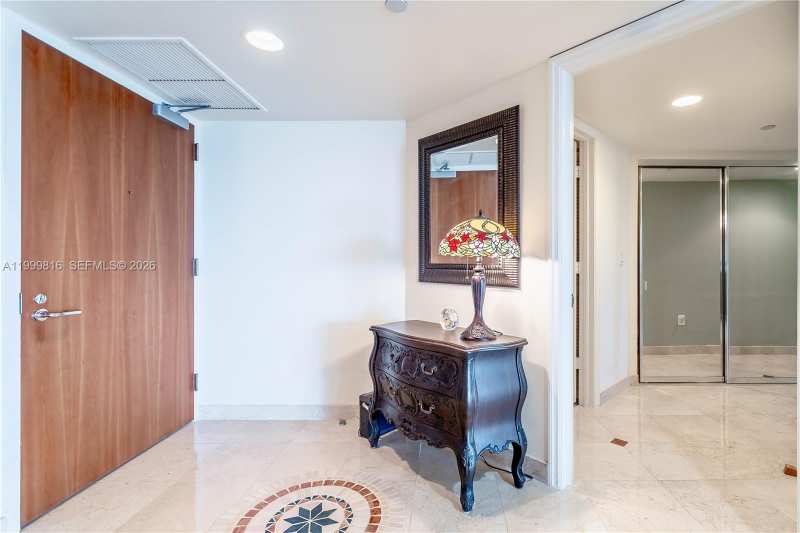 16500 Collins Ave # 554, Sunny Isles Beach FL 33160