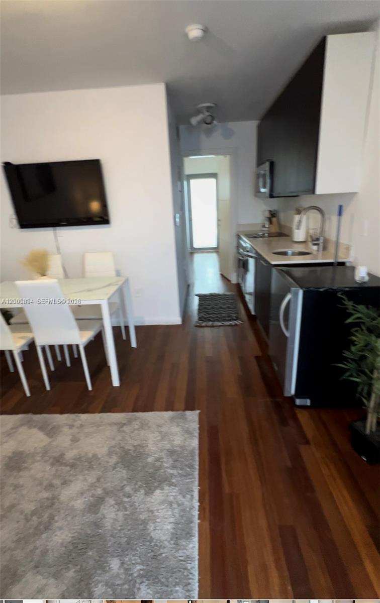 1550 Pennsylvania Ave # 117, Miami Beach FL 33139