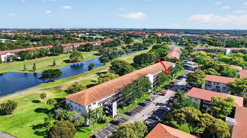 101 SW 132nd Way # 213J, Pembroke Pines FL 33027