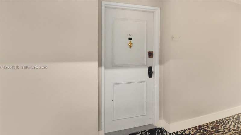 5601 Collins Ave # 711, Miami Beach FL 33140