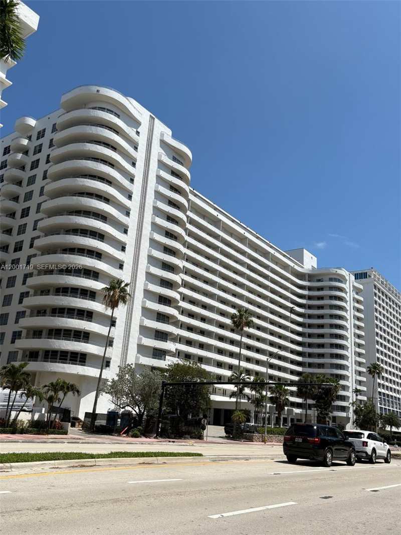 5555 Collins Ave # 8S, Miami Beach FL 33140