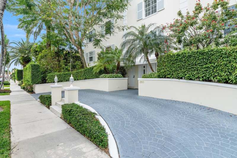 350 Cocoanut Row # 3a, Palm Beach FL 33480