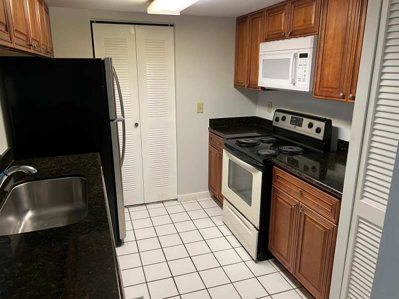 9901 Westview Drive # 314, Coral Springs FL 33076