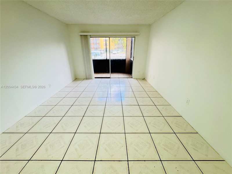 2800 NW 56th Ave # D102, Lauderhill FL 33313
