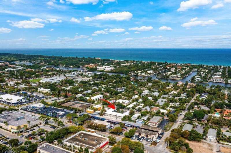 426 NE 7th Avenue # 2b, Delray Beach FL 33483