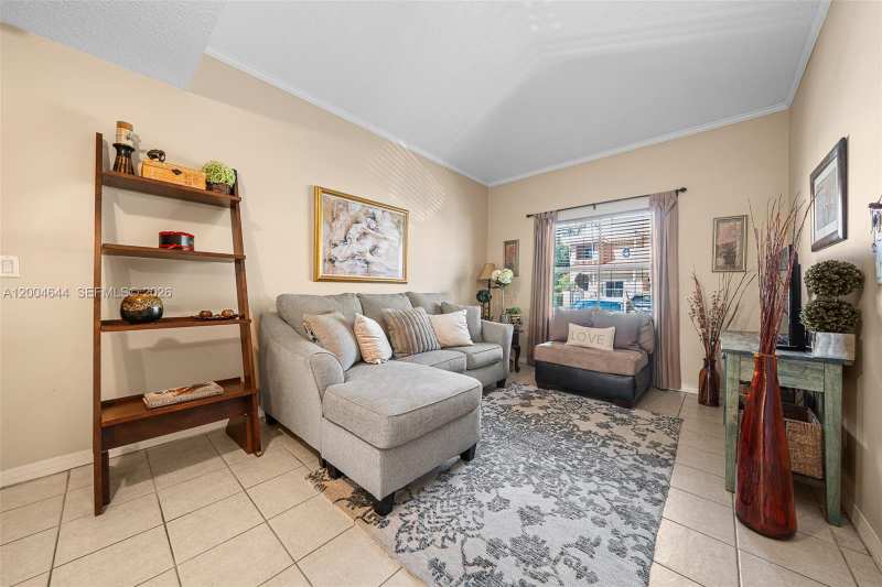 4948 Tradewinds Ter # 504, Dania Beach FL 33312