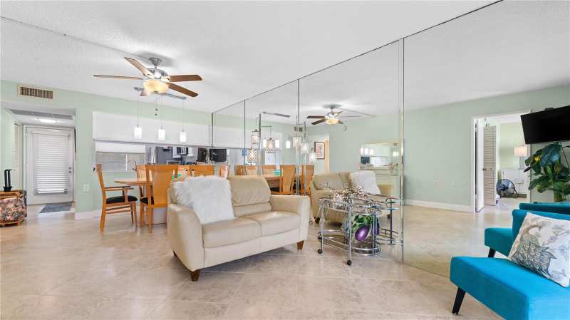 2710 NASSAU Bend # B1, Coconut Creek FL 33066