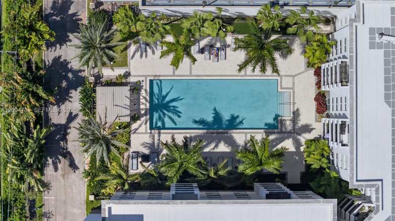 2401 NE 65th St # 205, Fort Lauderdale FL 33308