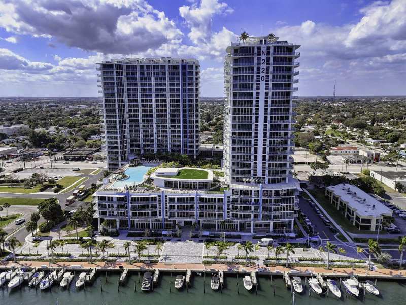 220 Lake Shore Drive # 609, Lake Park FL 33403