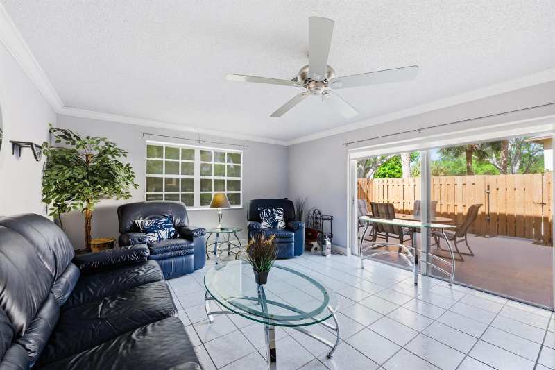 2924 SW 22nd Circle # 17c, Delray Beach FL 33445