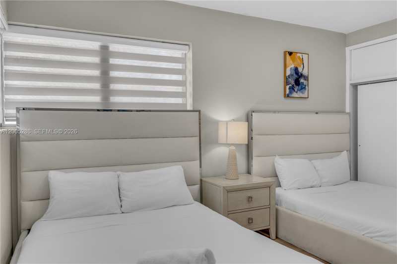 10006 E Bay Harbor Dr # 15, Bay Harbor Islands FL 33154