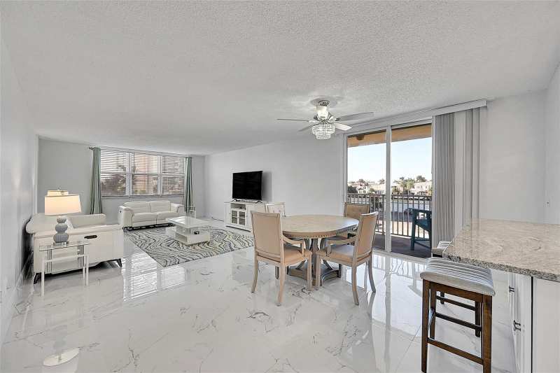 1401 S Ocean Drive # 304, Hollywood FL 33019