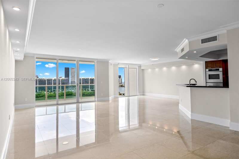 3301 NE 183rd St # 1604, Aventura FL 33160
