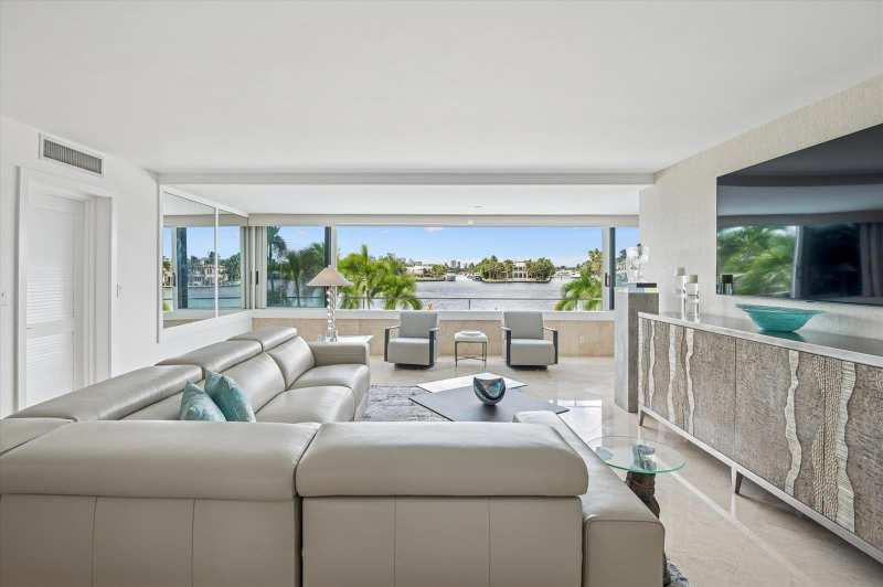 215 N Birch Road # A2, Fort Lauderdale FL 33304