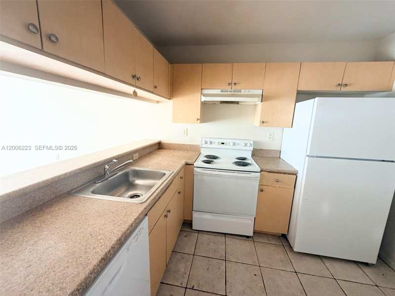 960 Lake Victoria Dr # C, West Palm Beach FL 33411