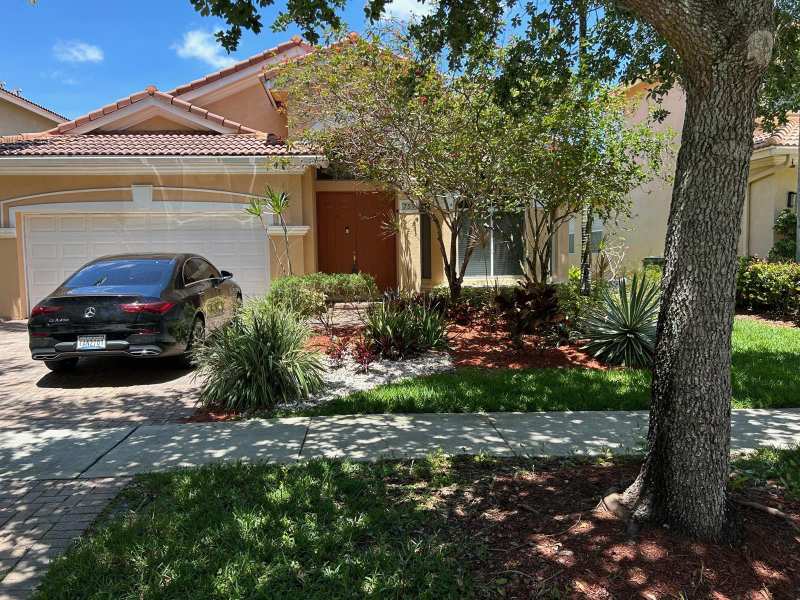 759 Gazetta Way, West Palm Beach FL 33413