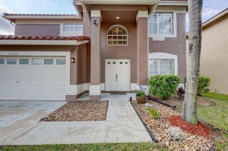 10758 Lake Jasmine Drive, Boca Raton FL 33498