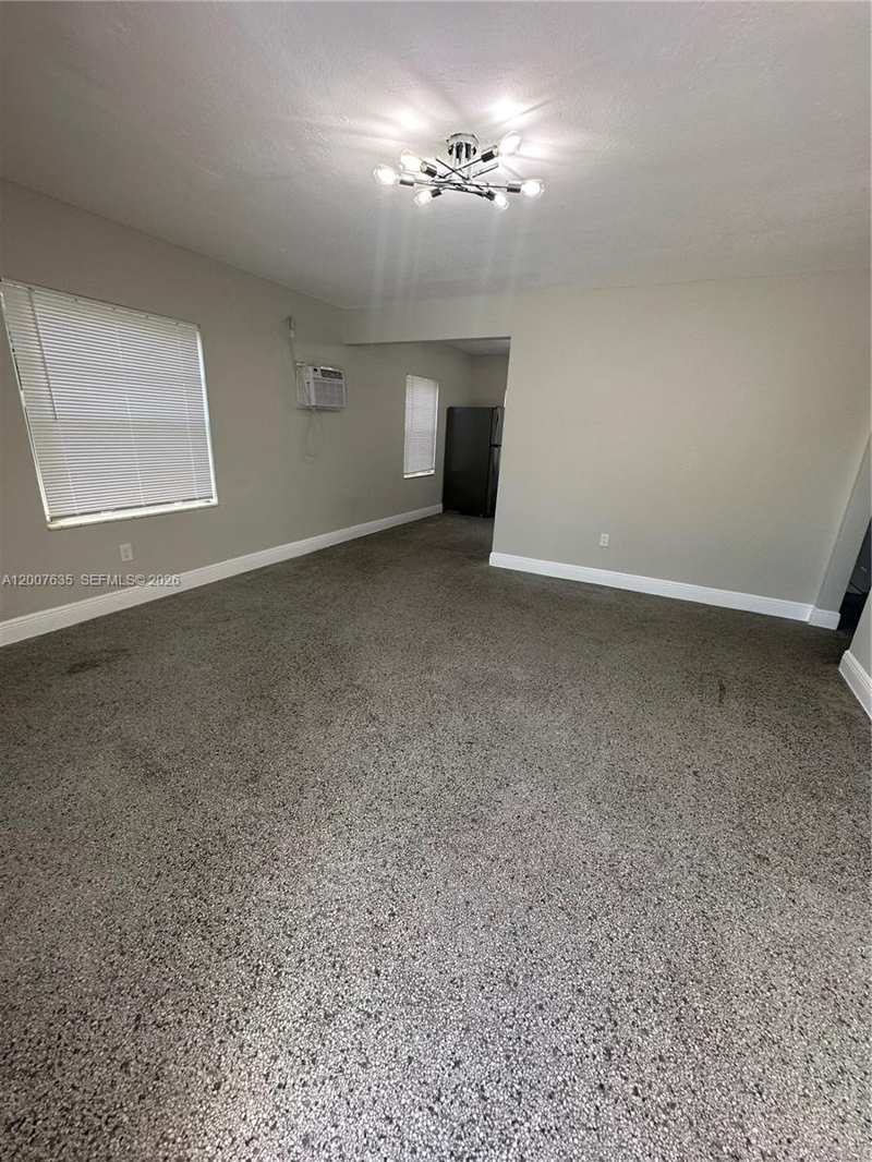 1140 NE 1st Ave # 1140, Fort Lauderdale FL 33304