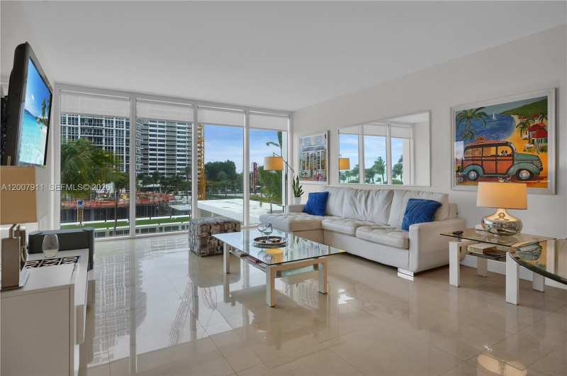 10275 Collins Ave # 315, Bal Harbour FL 33154