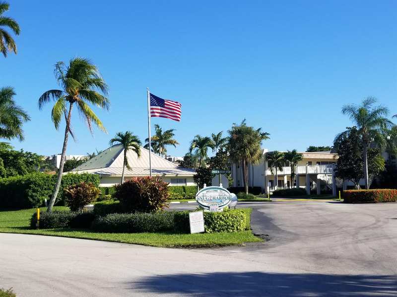 638 Snug Harbor Drive # E12, Boynton Beach FL 33435