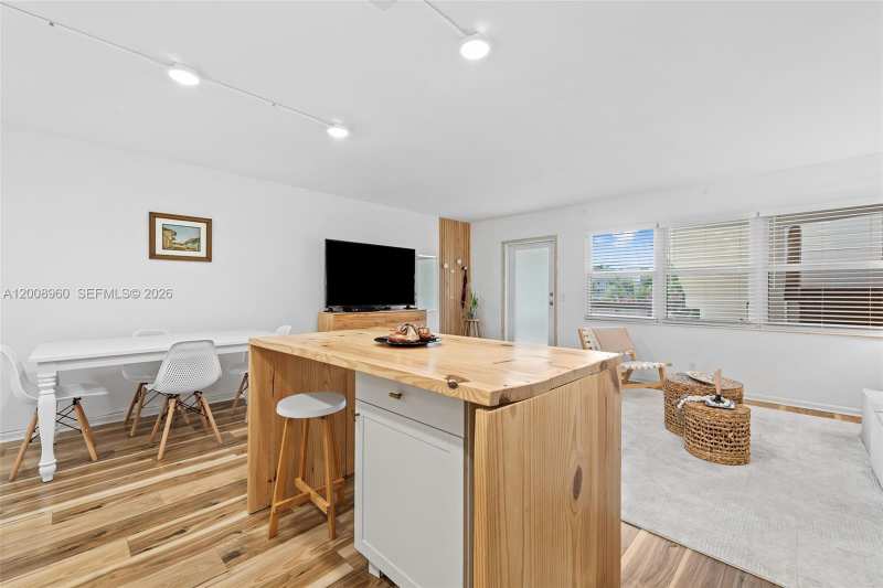 2130 Cambridge F # 2130, Deerfield Beach FL 33442