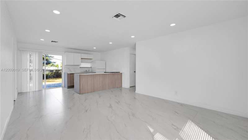 4285 SW 48th Ct # 4285, Dania Beach FL 33314