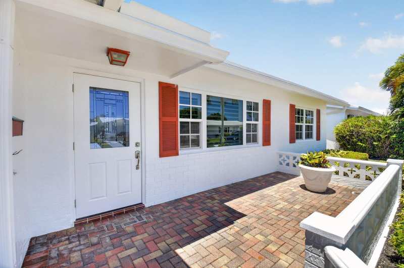 1709 SW 20th Street, Boynton Beach FL 33426