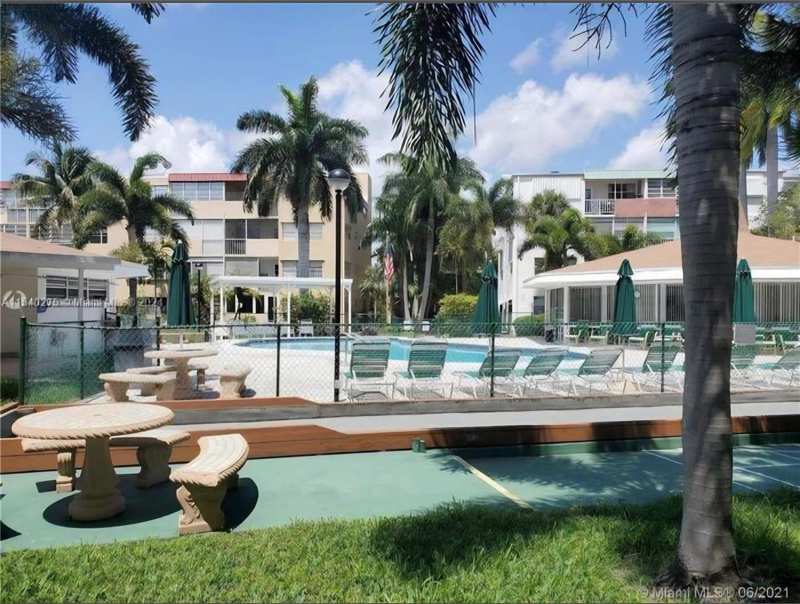 1333 E Hallandale Beach Boulevard # 305, Hallandale Beach FL 33009