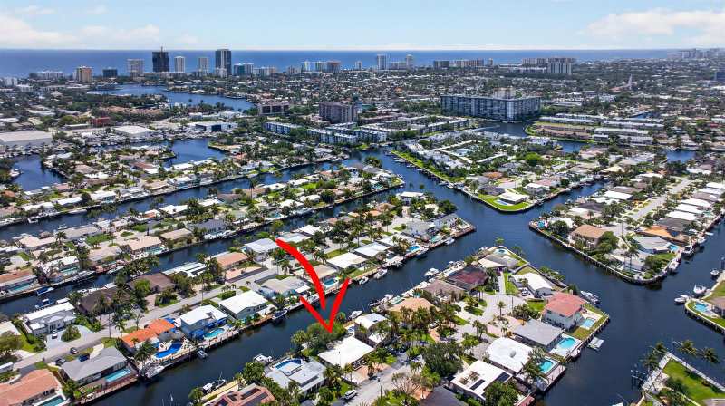 420 SE 14th Avenue, Pompano Beach FL 33060