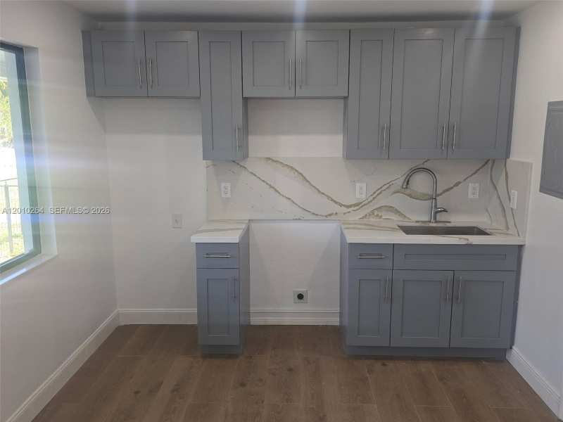 3300 SE 6th St # 2, Pompano Beach FL 33062