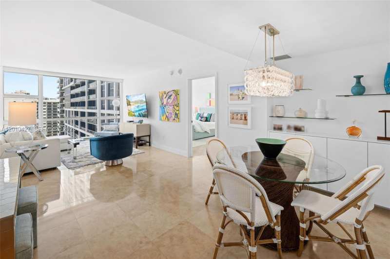 6801 Collins Ave # 1215, Miami Beach FL 33141