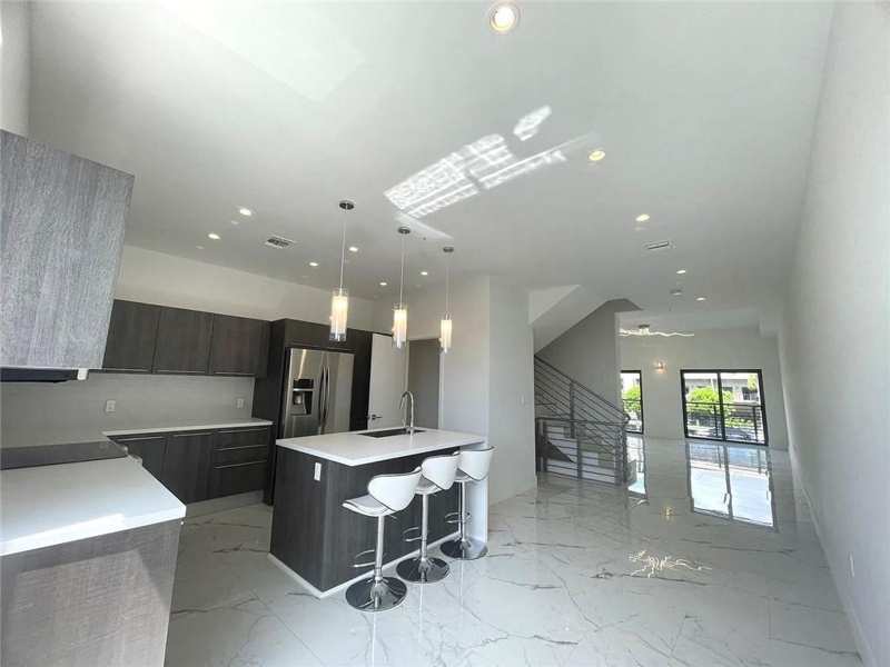 113 SE 1st Circle, Pompano Beach FL 33060