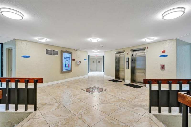 4222 Inverrary Boulevard # 4116, Lauderhill FL 33319
