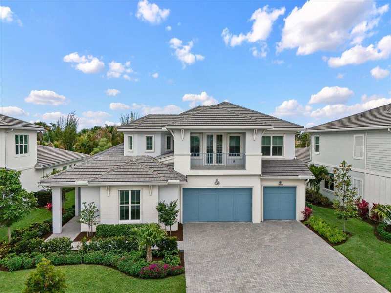9236 Crestview Circle, Palm Beach Gardens FL 33412