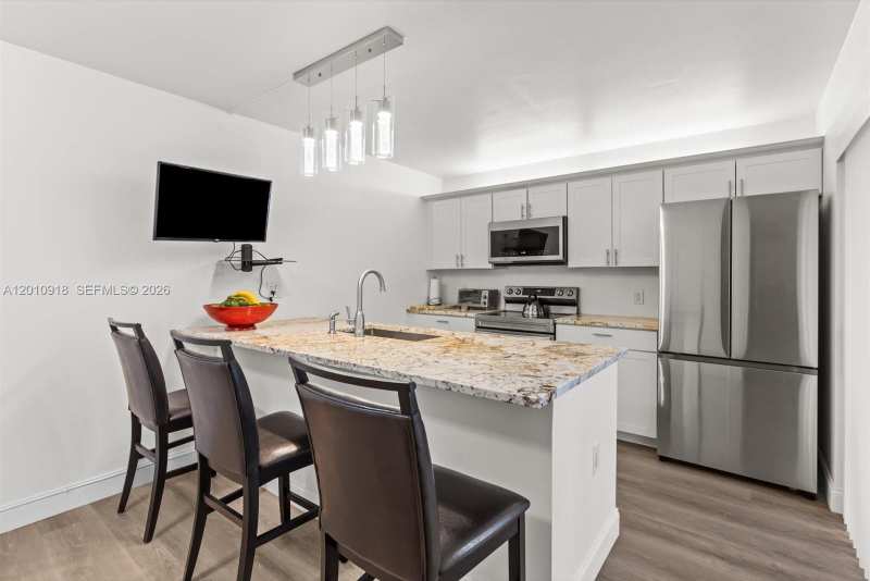6001 60th Way, West Palm Beach FL 33409