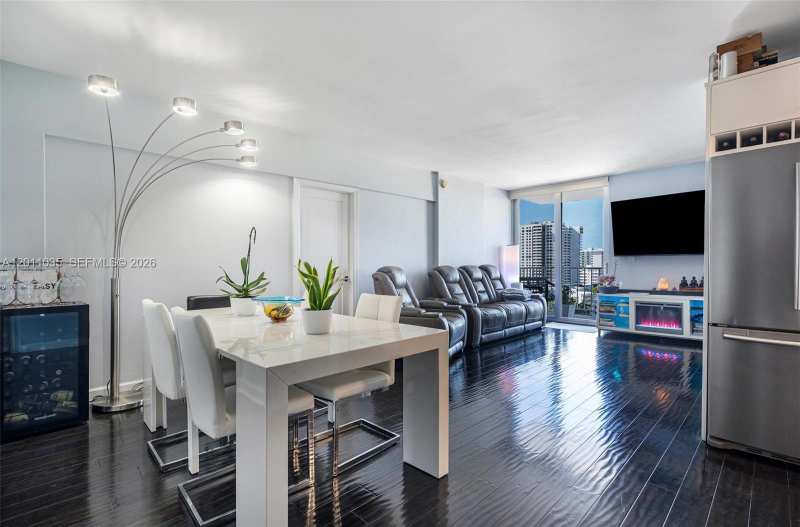 2829 Indian Creek Dr # 1209, Miami Beach FL 33140