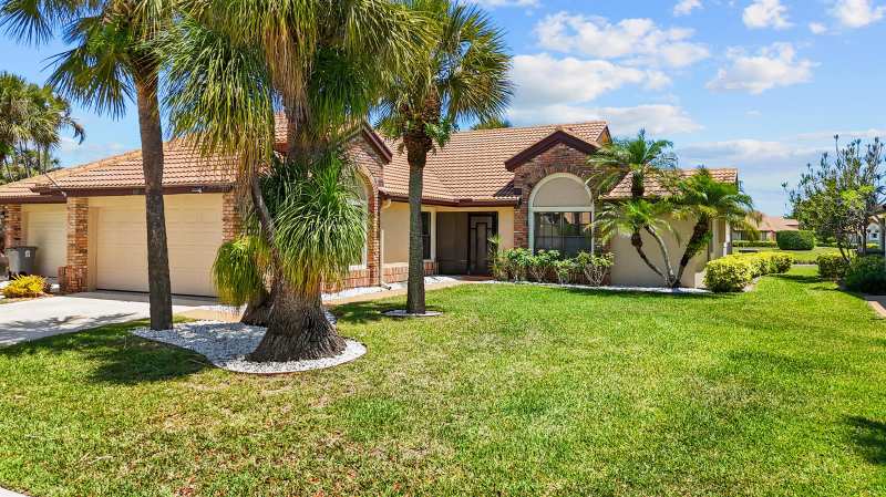 8180 Bellwort Place, Boynton Beach FL 33472